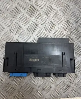 BMW 5 F10 F11 Comfort/convenience module 9228491