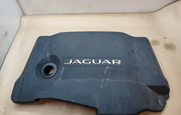 Jaguar XF X250 Engine cover (trim)