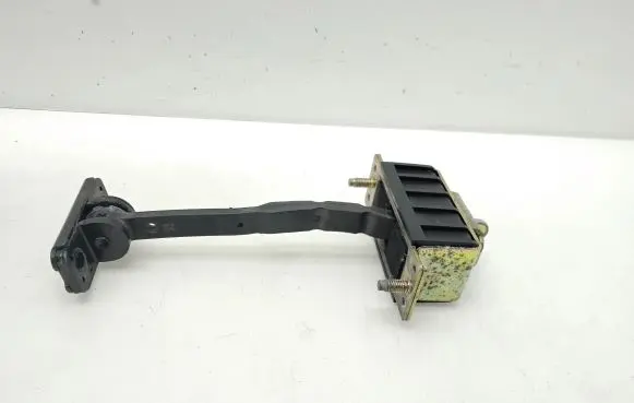 Mercedes-Benz E W211 Front door check strap stopper