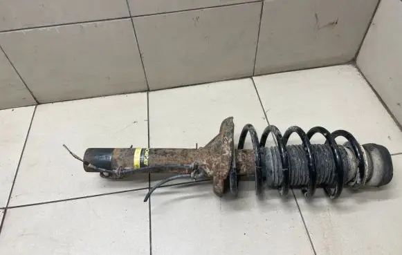 Audi A3 S3 8L Front shock absorber with coil spring