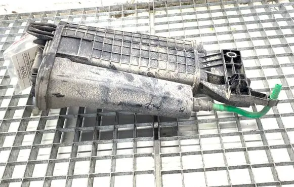 Active carbon filter fuel vapour canister