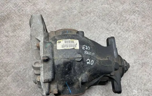 BMW X5 E70 Rear differential 7590914
