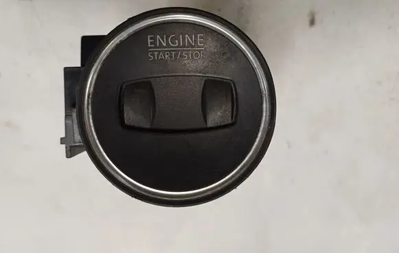 Volkswagen PASSAT B6 Ignition lock 3C0905843Q