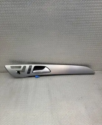 Mercedes-Benz ML W166 Front door trim bar A1667204022