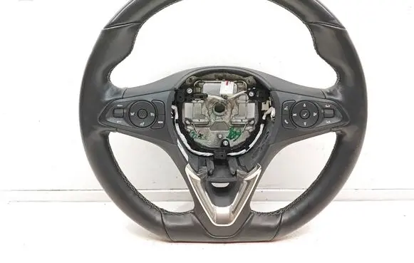 Opel Corsa F Steering wheel 647390500A 39196701