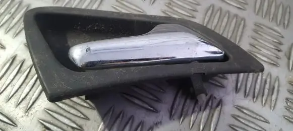 Mercedes-Benz C W203 Rear door interior handle A2037601261 000059442