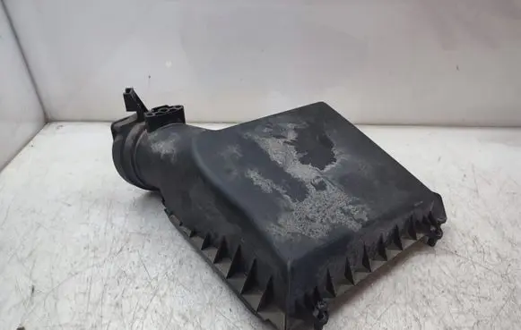 Mercedes-Benz CLA C117 X117 W117 Air filter box cover 0113019B