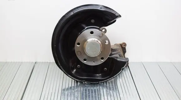 Volkswagen Jetta VI Rear wheel hub 1Q0615612E 505436B