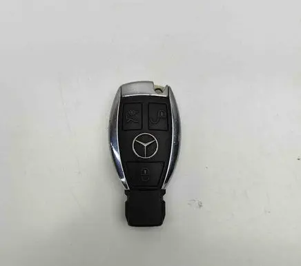 Mercedes-Benz C W204 Ignition key/card 2011DJ1121 A2229054100