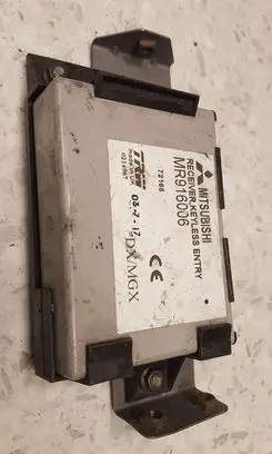 Mitsubishi Carisma Engine control unit/module MR916006