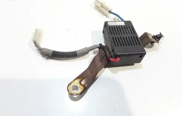 Lexus IS 220D-250-350 Other control units/modules 05370671J C25S2B
