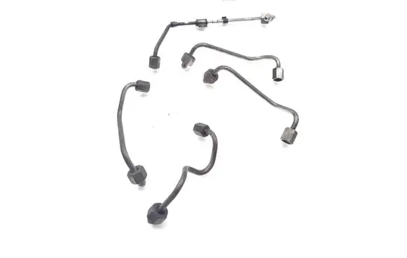 Chevrolet Captiva Fuel injector supply line/pipe LLW