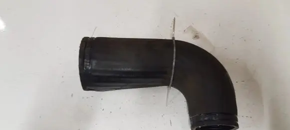 Volvo S60 Intercooler hose/pipe 08699419