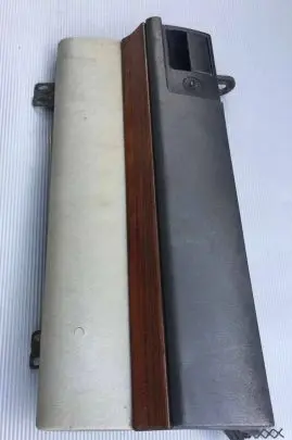 Mercedes-Benz E W124 Glove box