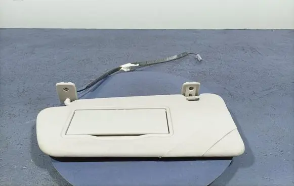 Peugeot 5008 Sun visor