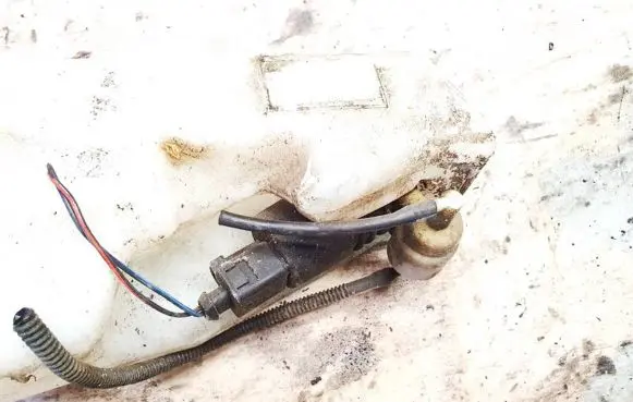 Seat Ibiza III (6L) Windscreen/windshield washer pump
