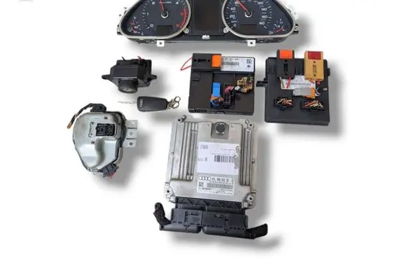 Audi A6 S6 C6 4F Engine ECU kit and lock set 0281016147 03L906022SB