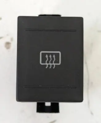 Volkswagen Cross Polo Windscreen/window heater switch 6Q0959621 TP0TH15