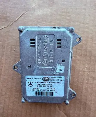 Mercedes-Benz E W211 Headlight ballast module Xenon A0038205826