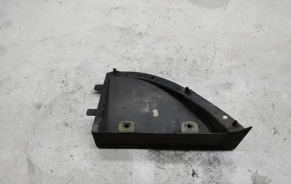 Front bumper skid plate/under tray