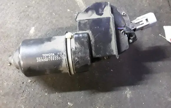 Lexus RX 450H Wiper motor 8511048200