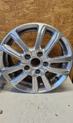 Toyota Auris 150 R15 alloy rim 