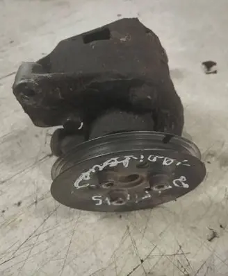 Volkswagen PASSAT B4 Power steering pump