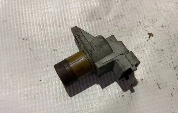 Mercedes-Benz C W203 Camshaft position sensor a0041531328 0041531328