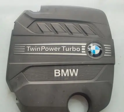 BMW 3 F30 F35 F31 Engine cover (trim) 7810802