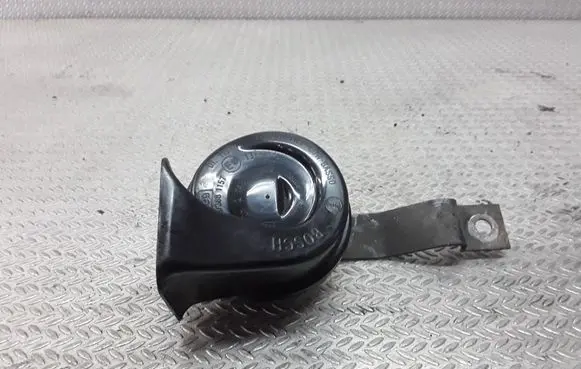 Nissan Primera Horn signal 703881157