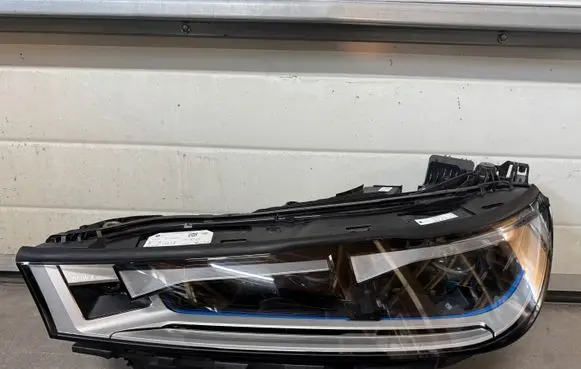 BMW iX Headlight/headlamp 5A3CEA104