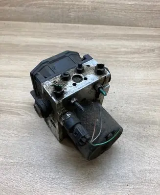 Renault Scenic I ABS Pump 0265950046 8200090690