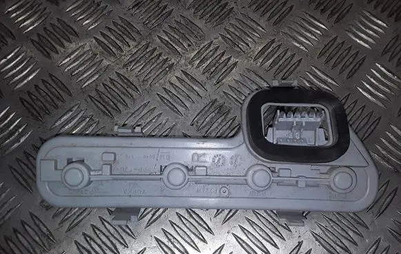 Opel Zafira A Tail light bulb cover holder