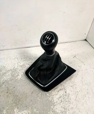 Audi A4 S4 B7 8E 8H Gear selector 