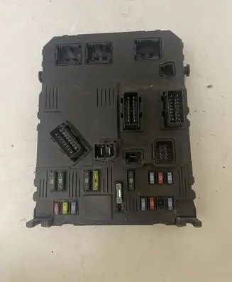 Peugeot 407 Comfort/convenience module 9655708480
