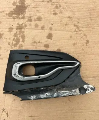Ford Focus Front bumper lower grill JX7B19952U