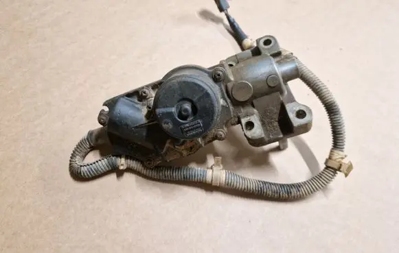 Isuzu D-Max Differential lock switch 8981408531 0511000100