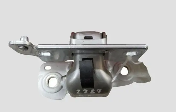 Peugeot 508 Tailgate/trunk/boot hinge 9687860480