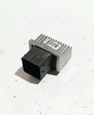 Renault Master III Glow plug pre-heat relay 110678071R 2693