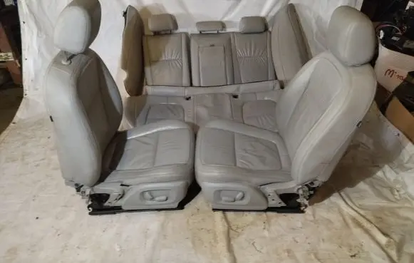 Jaguar XF X250 Seat set 