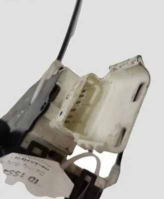 Peugeot 407 Rear door lock