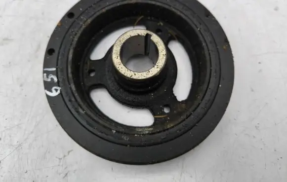 Toyota Yaris Crankshaft pulley