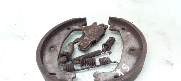 BMW 1 E81 E87 Handbrake/parking brake pads 
