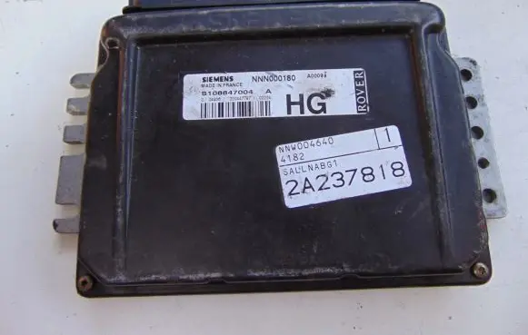 Land Rover Freelander Engine control unit/module NNN000180 S108847004A