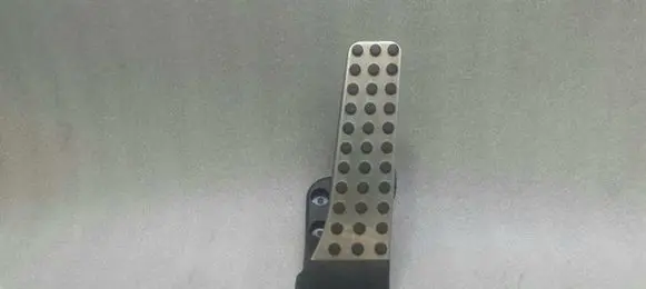 Mercedes-Benz C W205 Accelerator throttle pedal A2053000104