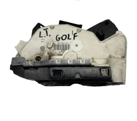 Volkswagen Golf VII Rear door lock 5K4839015R