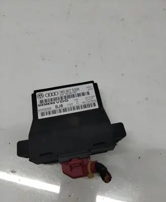Volkswagen Jetta V Gateway control module 1K0907530K 1K0907951