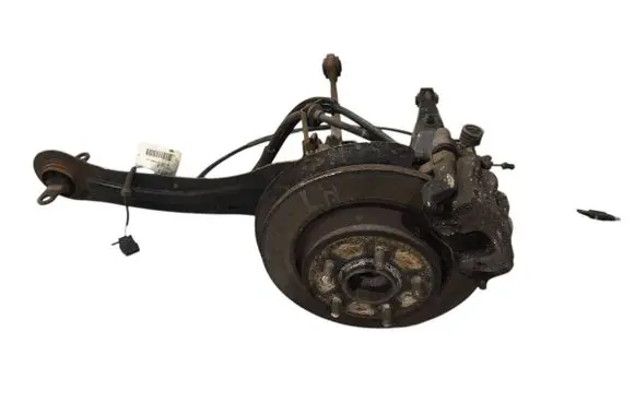 Rear wheel hub spindle/knuckle