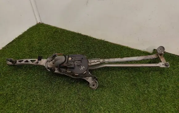 Mercedes-Benz E W212 Front wiper linkage and motor A2128201240 3397021149