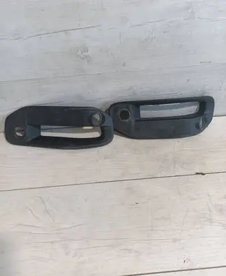 Dodge RAM Front fog light trim/grill 68312232AB 68312233AB